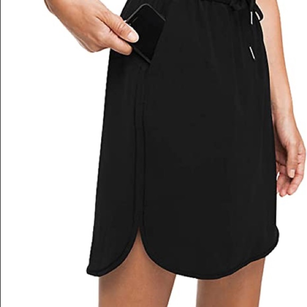 NWOT 2 pair Lululemon On the Fly Skirt - Picture 4 of 5